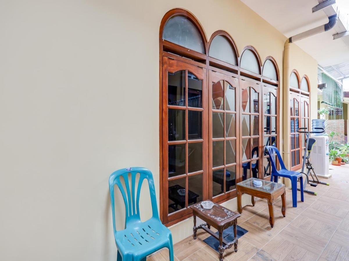 Oyo 90095 Indah Homestay Syariah Kejayan Eksteriør billede