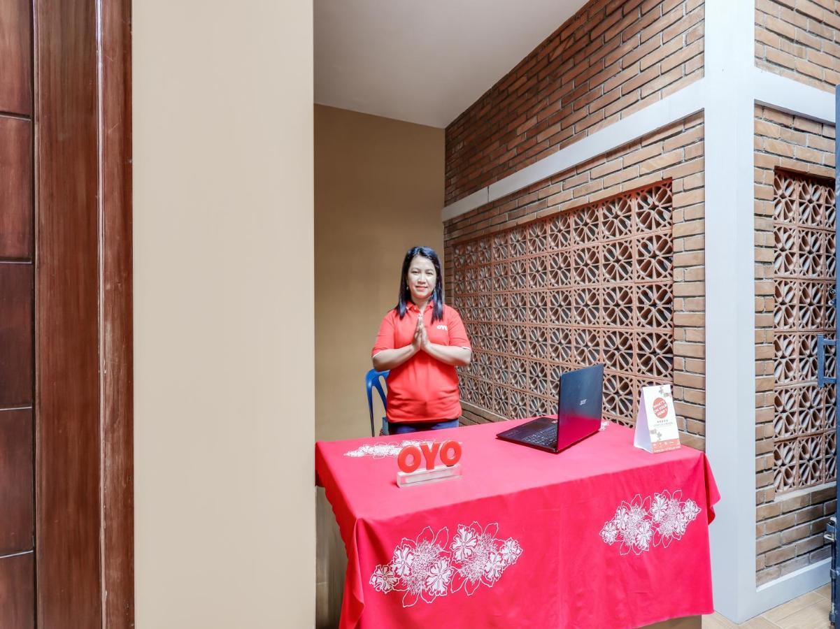Oyo 90095 Indah Homestay Syariah Kejayan Eksteriør billede